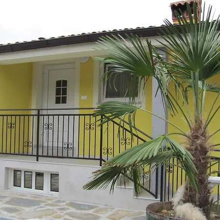 Mit Balkon * Пиран